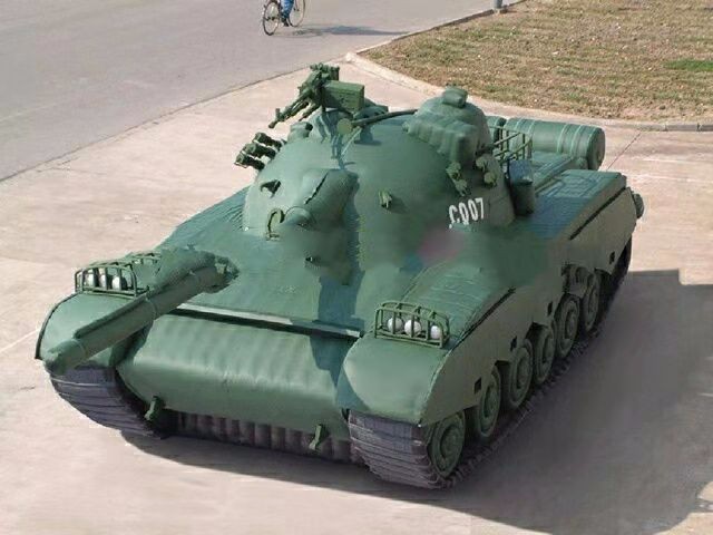 丛台军用充气坦克车